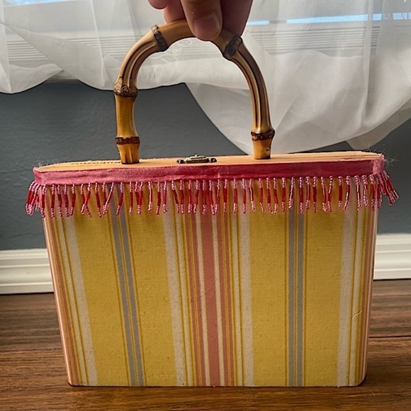 Vintage🎀Cigar Bag❗️Cigar box purse beaded bag Wooden bag top handle purse - Picture 11 of 11